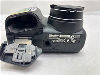 Nikon Coolpix 885 w/ Nikkor Zoom 8-24mm 3X optical zoom f/2.8-4.9